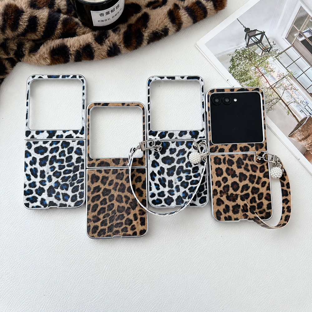 Women'S Vacation Accessories - เคสโทรศัพท์พับลายเสือดาวสำหรับโมโตโรล่า ราซ 60 50 อัลตร้าพร้อมสายรัดข้อมือแบบถอดได้ฝาครอบกันกระแทกป้องกันการตกกระแทก