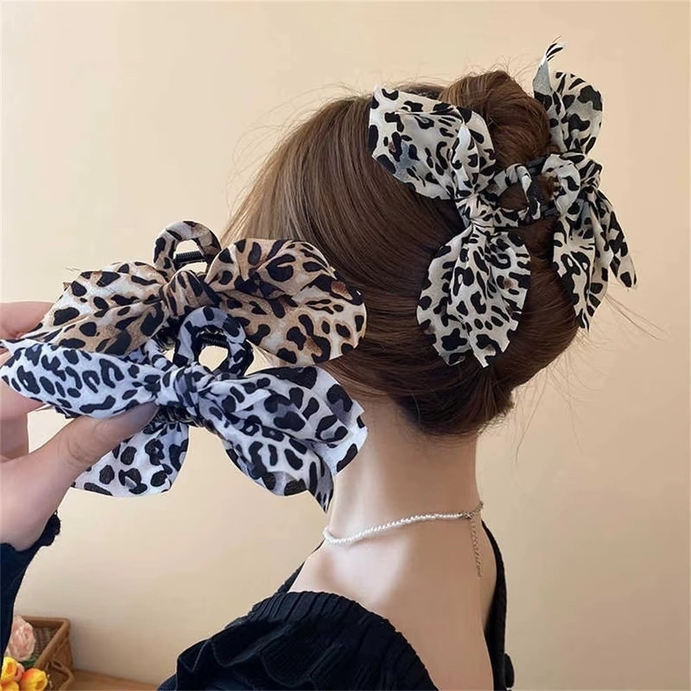 Women'S Vacation Accessories - กิ๊บติดผมสองด้านลายดอกแคชเมียร์ โบว์ผีเสื้อขนาดใหญ่ กิ๊บหนีบผมรูปฉลาม สำหรับผู้หญิง สำหรับวันหยุดฤดูร้อน