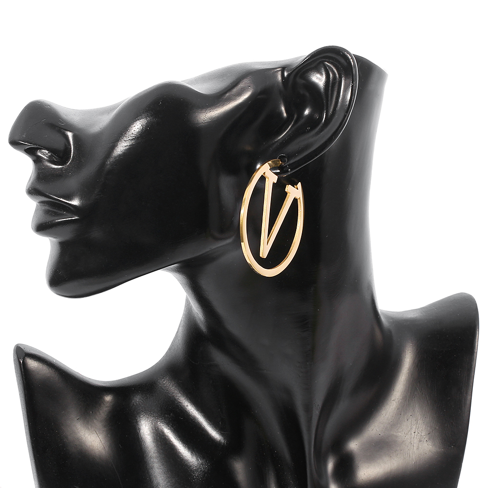 ต่างหูโลหะรูปตัว V แบบมินิมอล  - Women Accessories Earrings บทวิจารณ์และราคา
